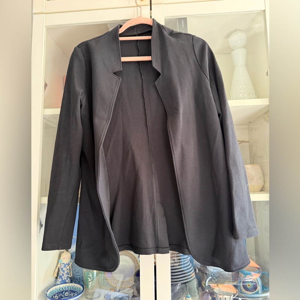Intimissi soft Blazer sz M worn once